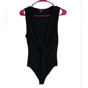 Lulus Black Twist-front Sleeveless Bodysuit Size Medium